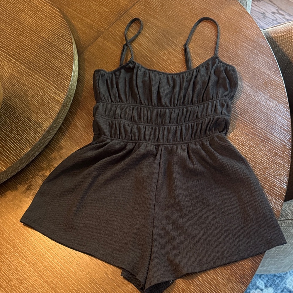 H&M Divided Charcoal Sleeveless Top